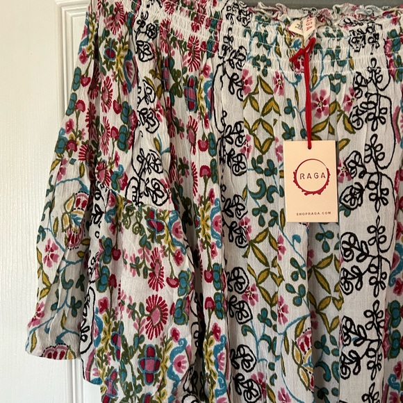 NWT MSRP $84 RAGA Sydney Pom-pom Romper In Floral Print - Size Large - Picture 7 of 8